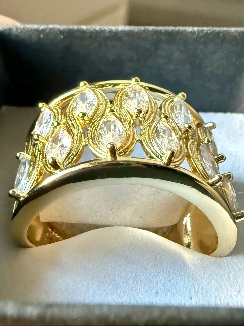 NEW!! 18k Yellow Gold Marquise Cubic Zirconia Wide Band Open Back Ring